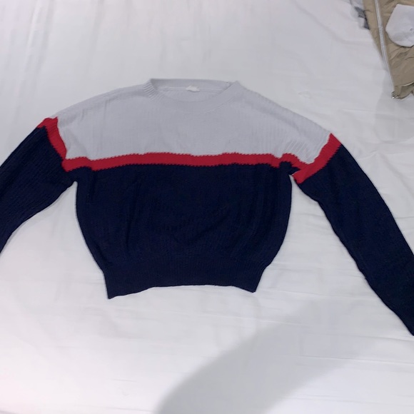 Cropped tri-color knit sweater - Picture 1 of 3